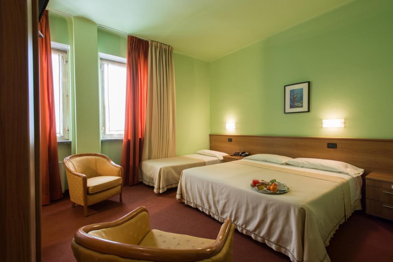 Hotel Lux Alessandria Luaran gambar