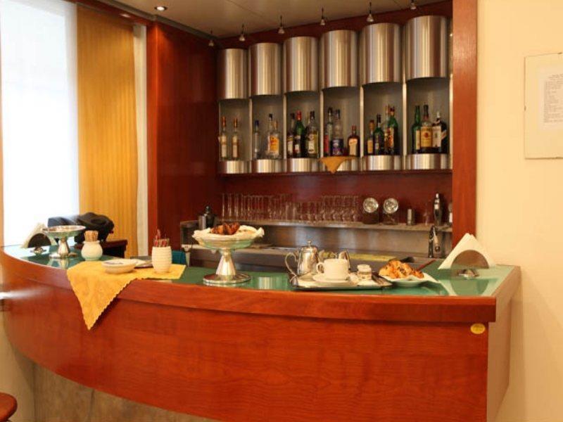 Hotel Lux Alessandria Luaran gambar