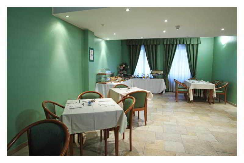 Hotel Lux Alessandria Luaran gambar